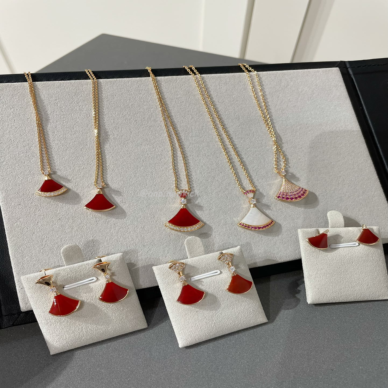 Bulgari Suit (7) - www.newkick.vip